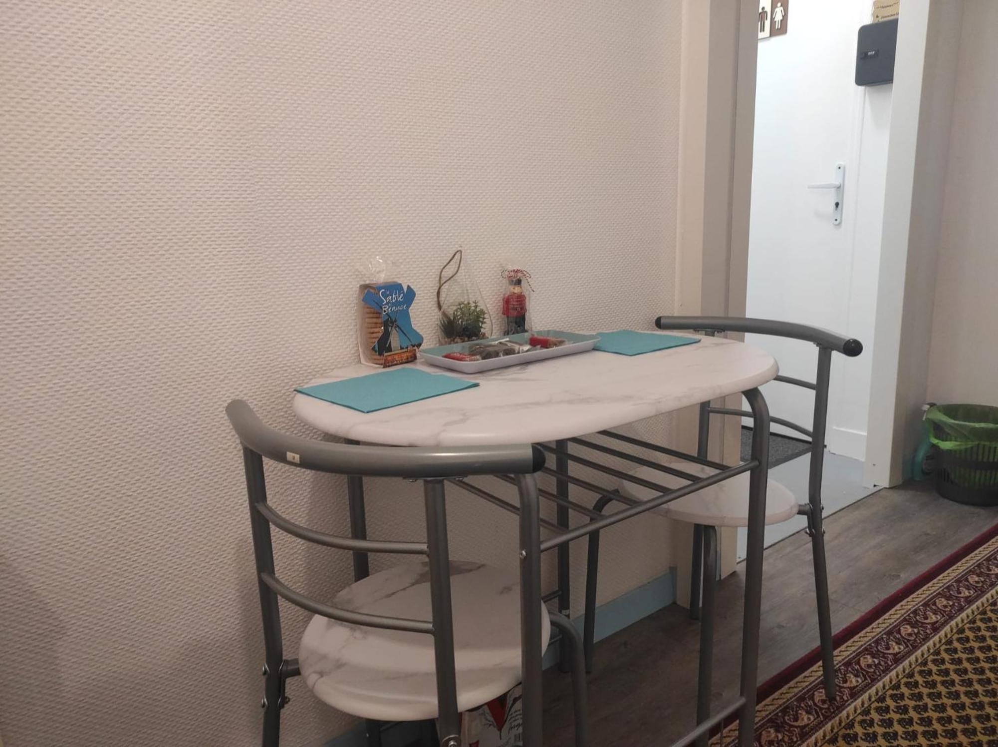 Chambres Senonches Centre-Ville Экстерьер фото
